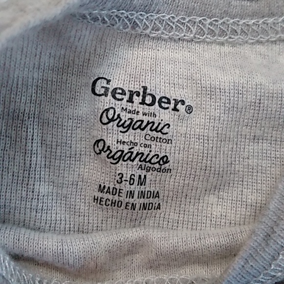 5/$15 Baby Onesies Treehouse - Picture 6 of 8